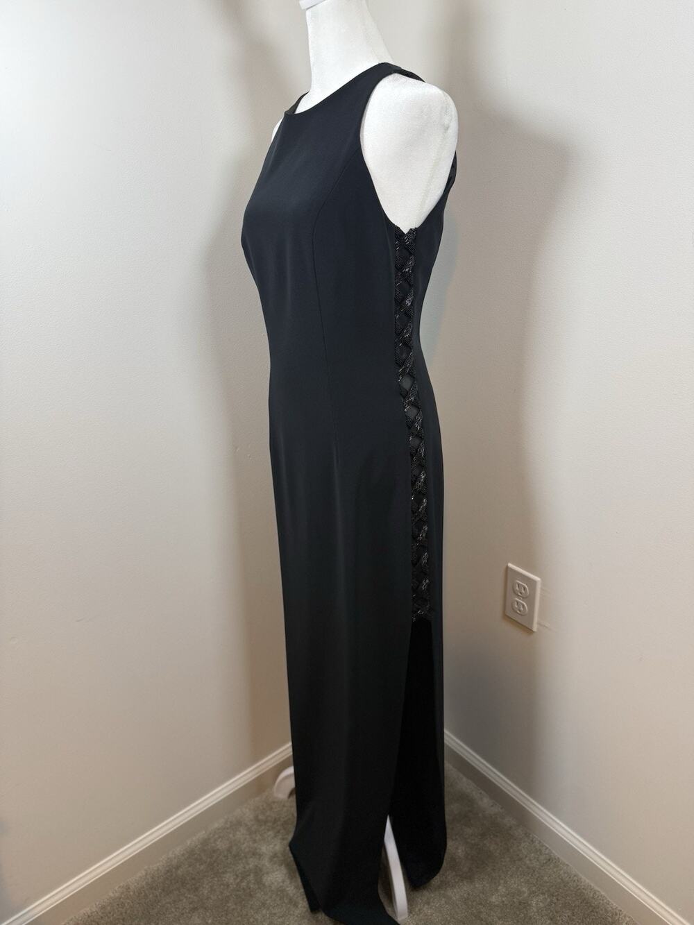 Cache Vintage Y2K Women’s Dress Size 6 Black Beaded Formfitting Wedding Guest
